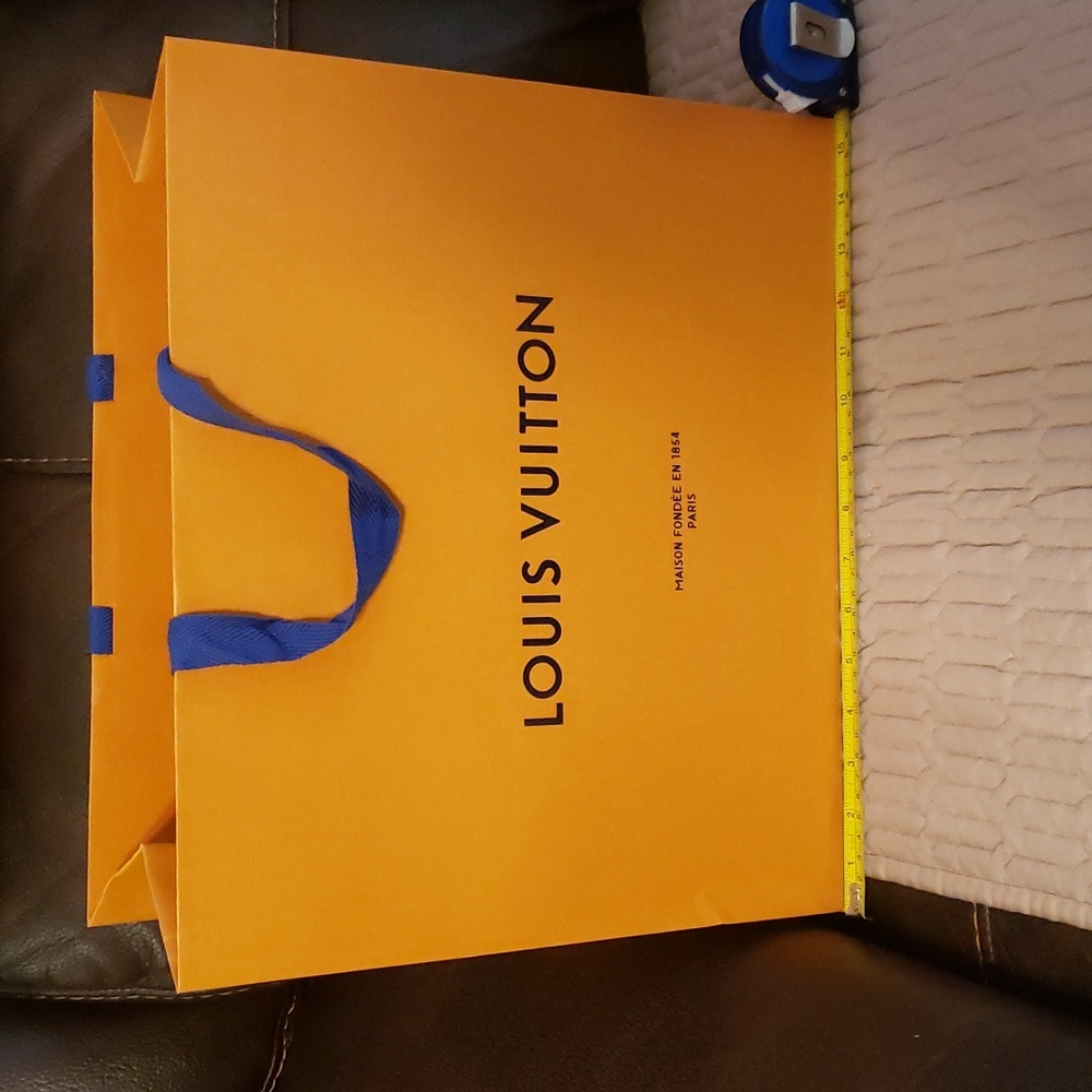 Louis Vuitton Shopping Bag